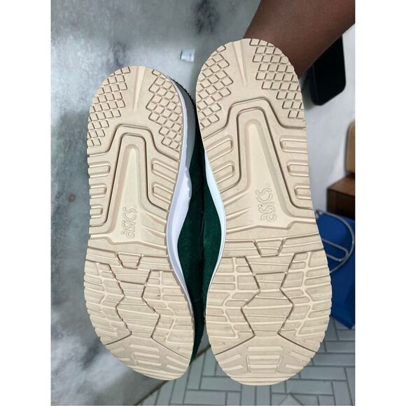 ASICS Gel-Lyte III OG ‘Shamrock’ Green Suede 1201A809-300 Men’s Size 11.5 - Picture 5 of 13